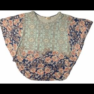 Lavish jewel neckline blouse - medium